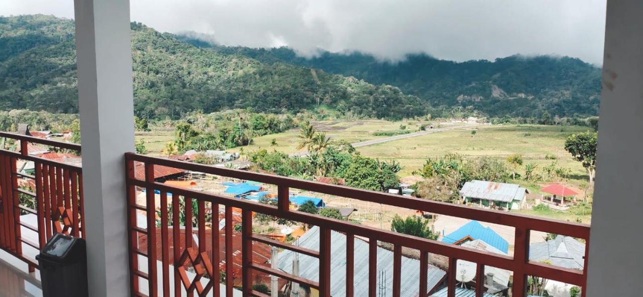 Bintang Bungalow Tour & Travel Kelimutu Exteriör bild